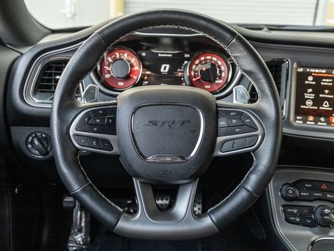 Used 2023 Dodge Challenger SRT Hellcat image 9