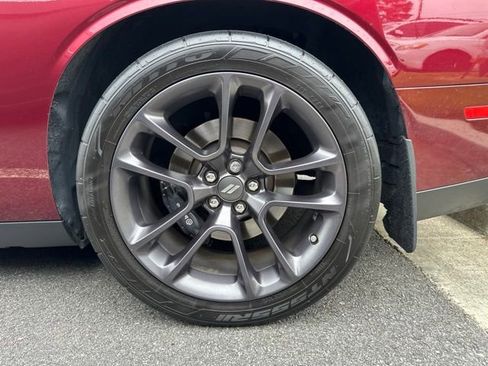 Used 2022 Dodge Challenger R/T Scat Pack w/ Driver Convenience Group RWD image 7