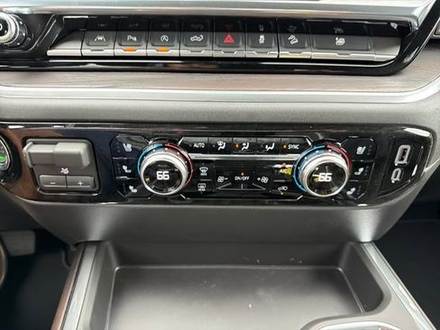 New 2026 GMC Sierra 1500 SLT w/ SLT Premium Plus Package AWD/4WD image 14