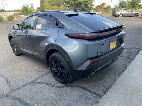 New 2026 Toyota C-HR AWD/4WD image 3