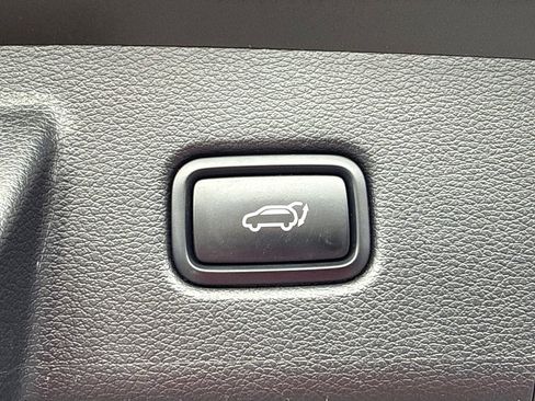 Used 2022 Kia Telluride SX image 19