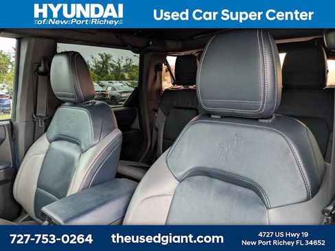 Used 2022 Ford Bronco Outer Banks AWD/4WD image 7