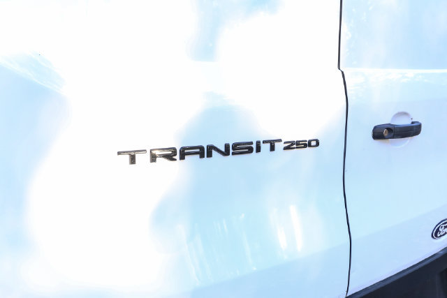 Used 2026 Ford Transit 250 148 High Roof RWD image 9