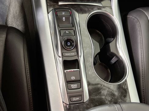 Used 2018 Acura TLX V6 SH-AWD image 16
