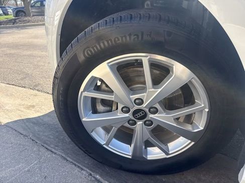 Used 2023 Audi Q3 2.0T Premium image 11