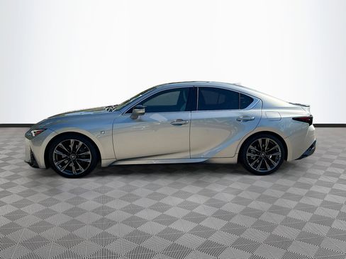 Used 2022 Lexus IS 350 F Sport image 4