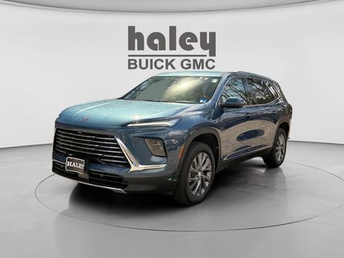 New 2026 Buick Enclave Preferred FWD image 1