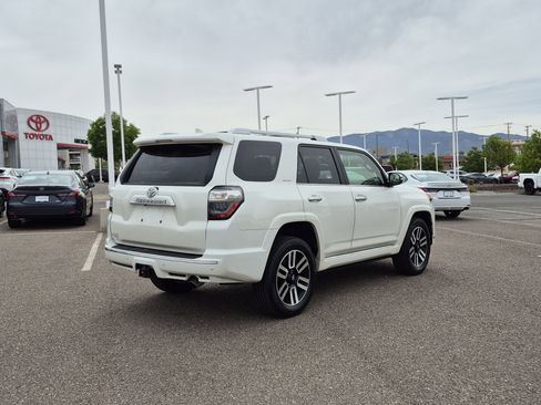 Used 2019 Toyota 4Runner Limited AWD/4WD image 5