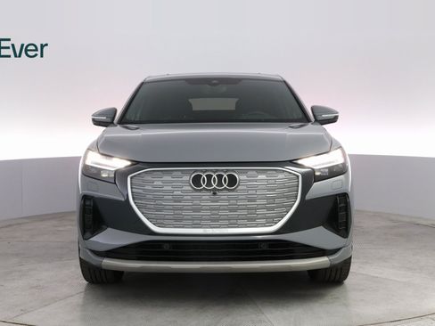 Used 2022 Audi Q4 e-tron Prestige image 3