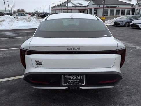 Used 2025 Kia K4 LXS image 5