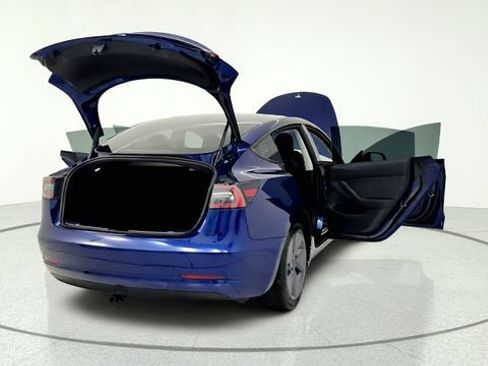 Used 2023 Tesla Model 3 Standard Range RWD image 18