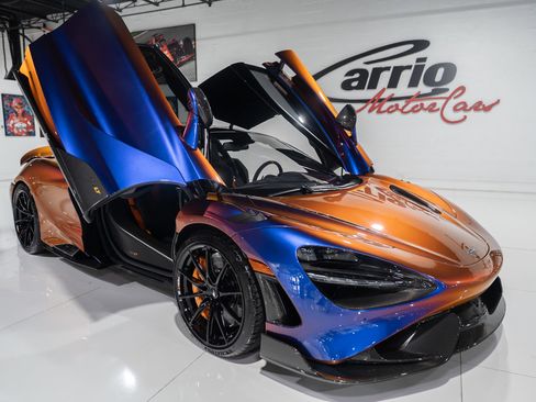 Used 2021 McLaren 765LT image 9