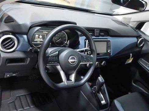 Used 2025 Nissan Versa SV w/ Trunk Package FWD image 19