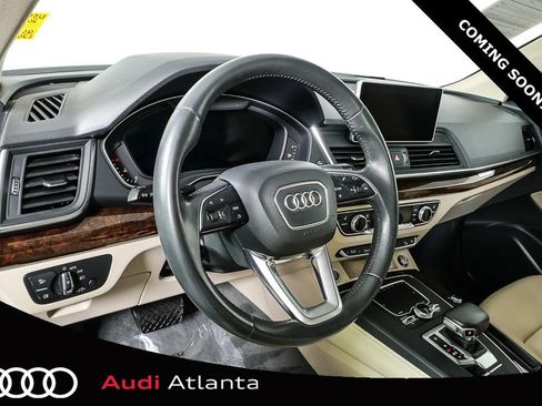 Used 2020 Audi Q5 2.0T Premium Plus w/ Premium Plus Package image 4