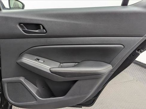 Used 2024 Nissan Altima 2.5 SV image 21