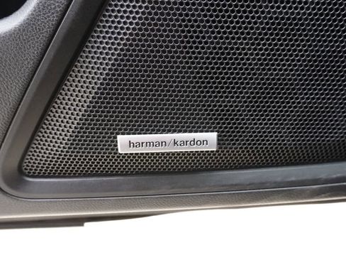 Used 2025 Subaru Outback Touring image 16