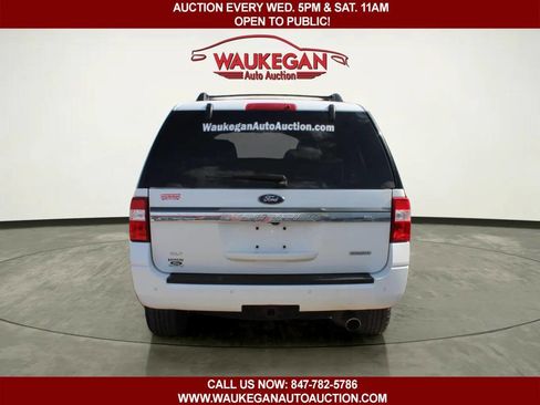 Used 2017 Ford Expedition EL XLT w/ Equipment Group 202A AWD/4WD image 6