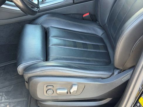 Used 2022 BMW X5 xDrive40i AWD/4WD image 26
