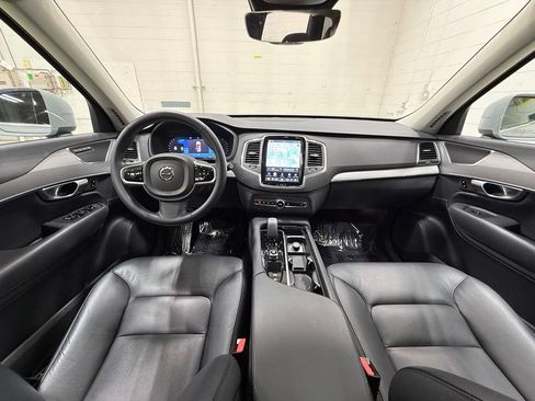 Used 2024 Volvo XC90 B5 Core w/ Protection Package Premier AWD/4WD image 43