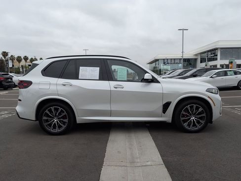 Used 2026 BMW X5 xDrive40i w/ Executive Package AWD/4WD image 3