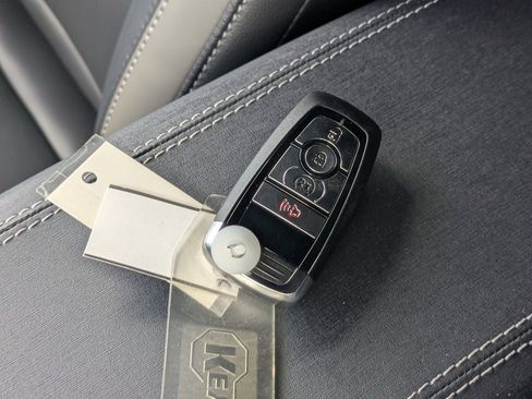 New 2025 Ford Bronco Outer Banks w/ Sasquatch Package image 37