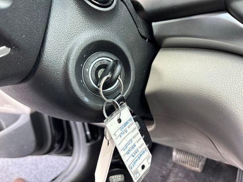 Used 2019 Hyundai Elantra SE w/ Winter Weather Package FWD image 37
