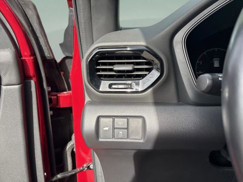 Used 2023 Honda Pilot TrailSport image 14