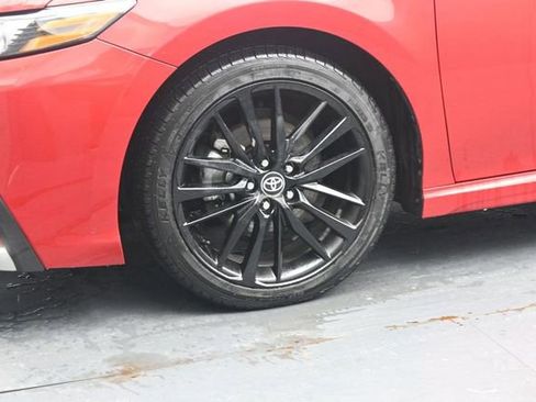 Used 2023 Toyota Camry XSE FWD image 12