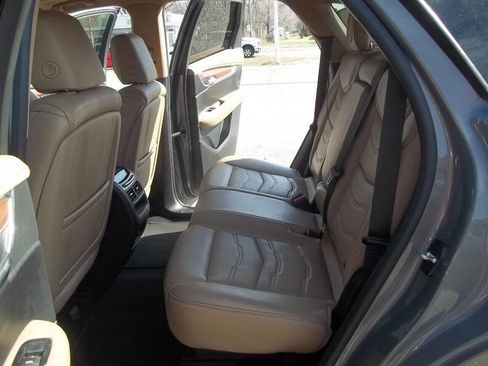 Used 2017 Cadillac XT5 Platinum image 8