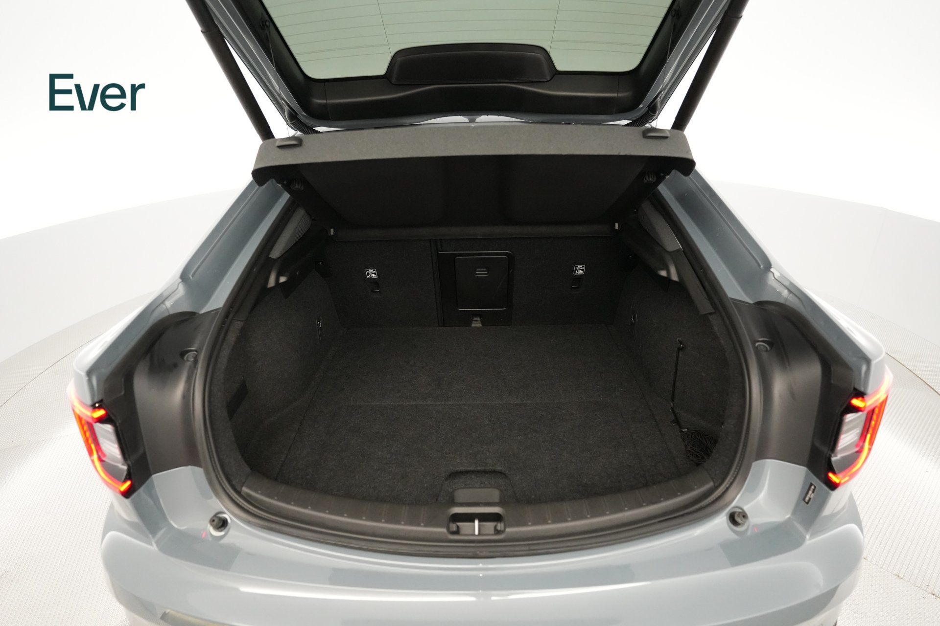 Used 2022 Polestar Polestar 2 w/ Plus Package AWD/4WD image 8