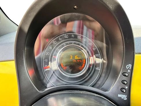 Used 2013 FIAT 500 Sport FWD image 12
