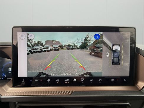 Used 2025 Ford Bronco Sport Outer Banks w/ Outer Banks Tech Package+ AWD/4WD image 18