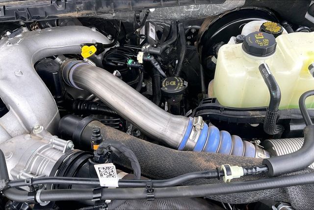 Used 2024 Ford F250 Lariat w/ Sport Appearance Package AWD/4WD image 35