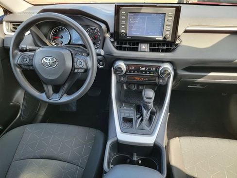 Used 2022 Toyota RAV4 XLE image 35