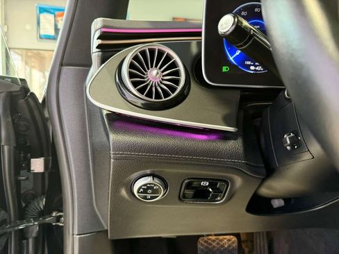 Used 2023 Mercedes-Benz EQE 500 4MATIC Sedan image 20