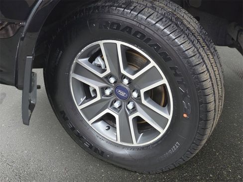 Used 2016 Ford F150 XLT w/ Equipment Group 302A Luxury image 34