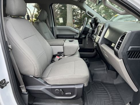 Used 2015 Ford F150 XLT w/ Equipment Group 302A Luxury image 32