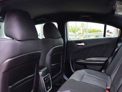 Used 2018 Dodge Charger SXT Plus w/ Driver Confidence Group RWD image 34