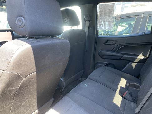 Used 2024 Chevrolet Colorado W/T RWD image 16