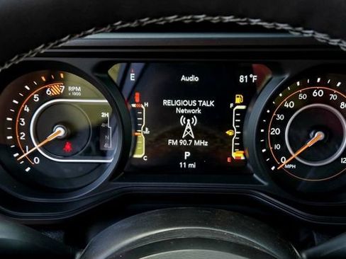 New 2025 Jeep Wrangler Unlimited Rubicon image 21