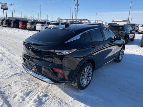 New 2026 Buick Envista Avenir image 6