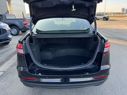 Certified 2019 Ford Fusion SE image 37