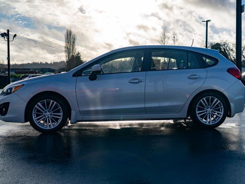 Used 2013 Subaru Impreza 2.0i Limited w/ Popular Pkg 1 image 12