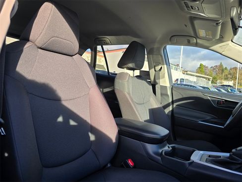 New 2025 Toyota RAV4 LE image 11