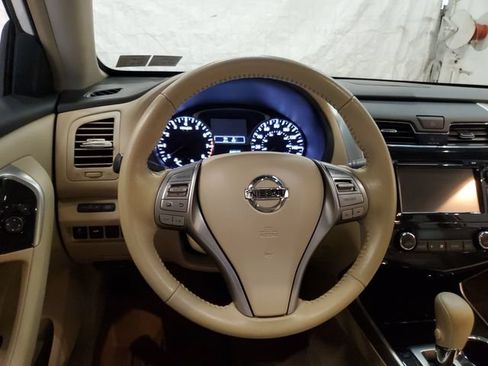Used 2013 Nissan Altima 2.5 SV w/ 2.5SV Convenience Pkg FWD image 16