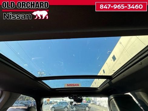 Used 2022 Jeep Wagoneer Series I w/ Premium Group I AWD/4WD image 16