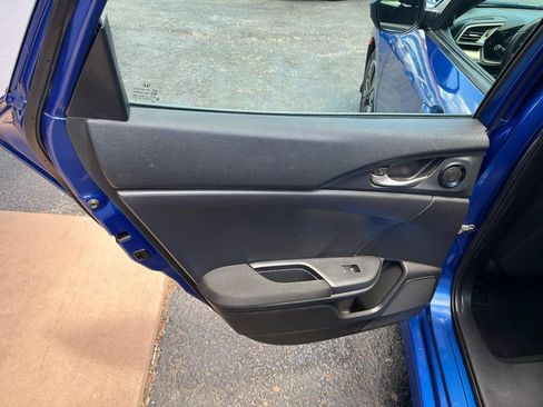 Used 2018 Honda Civic EX image 26