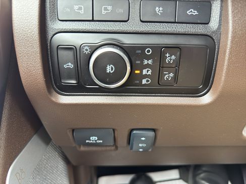 Used 2024 Ford F350 King Ranch w/ Chrome Package AWD/4WD image 16