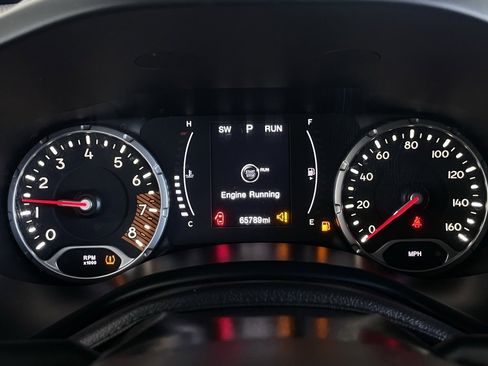 Used 2020 Jeep Renegade Sport image 27