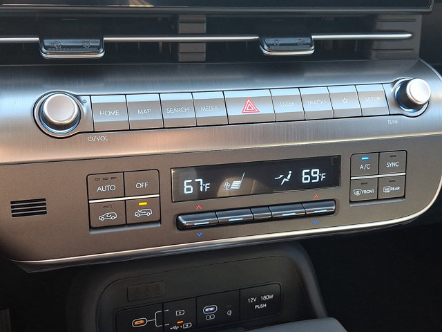 New 2027 Hyundai Kona SEL Sport AWD/4WD image 13
